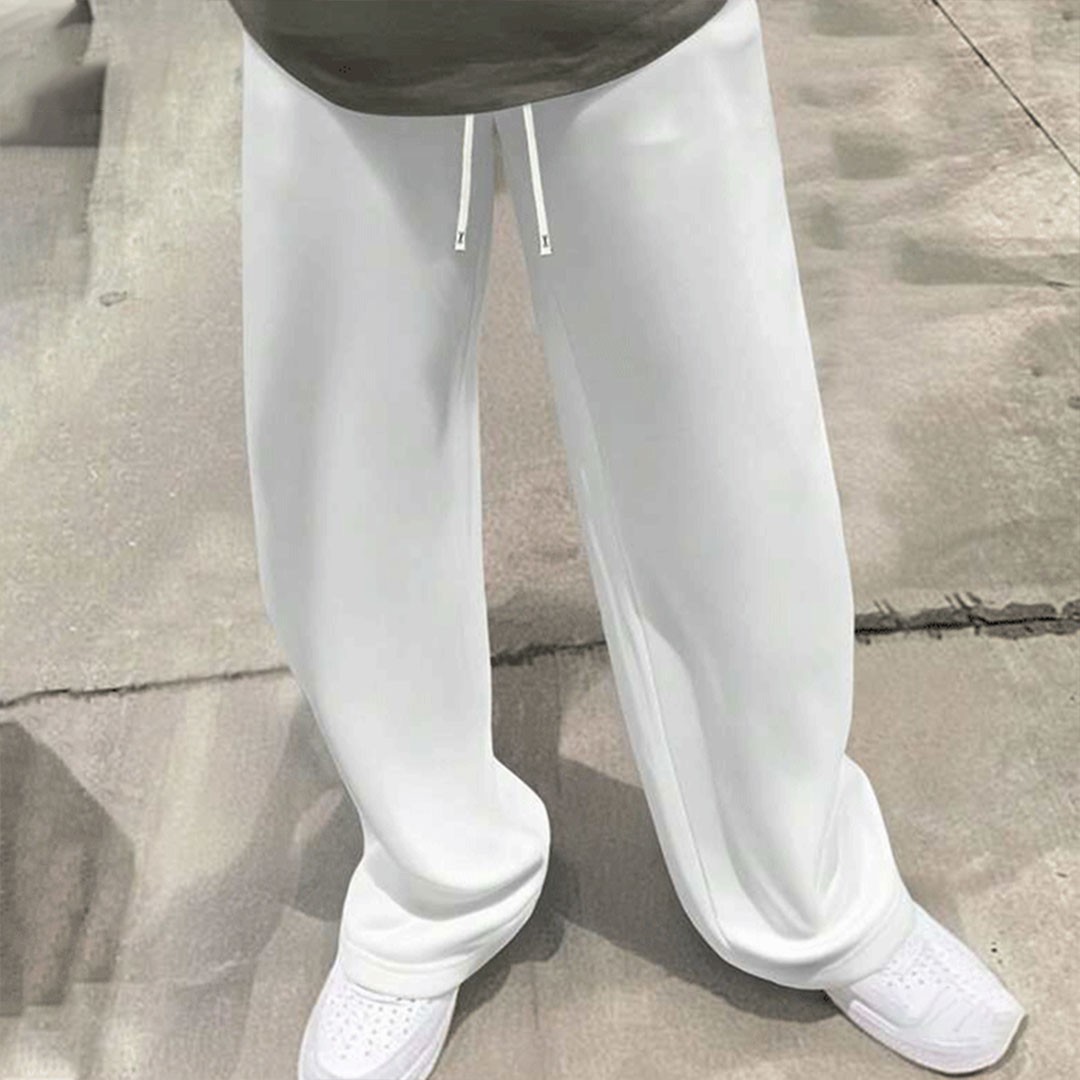 𝙁𝙡𝙖𝙩 𝙁𝙧𝙤𝙣𝙩 𝙏𝙧𝙤𝙪𝙨𝙚𝙧𝙨 (white)